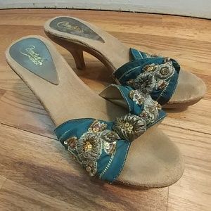 Embroidered Candie's Heel Sandals size 7.5
